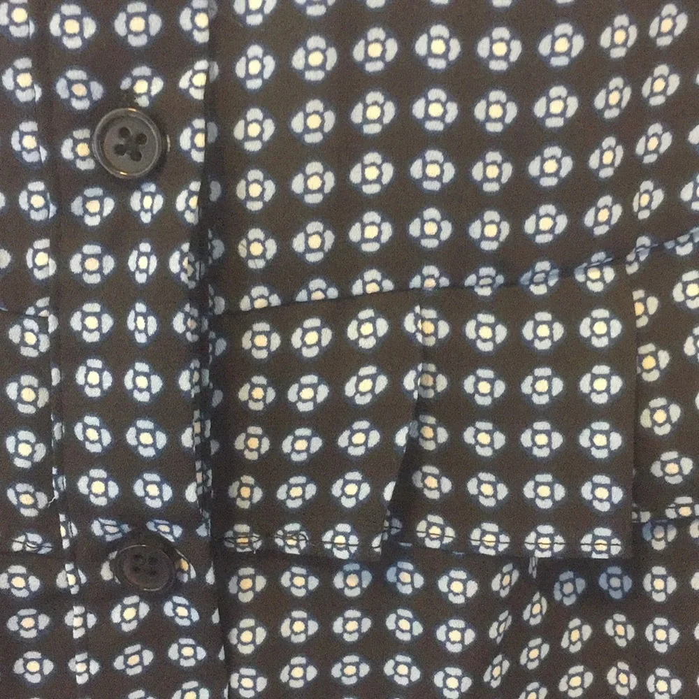 NWT Who What Wear Navy patterned button down XXL - Picture 5 of 9